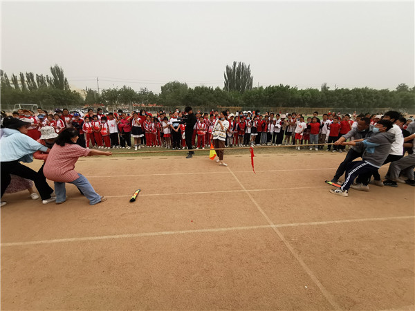 策勒县小学迈向教育现代化的步伐，最新项目启动